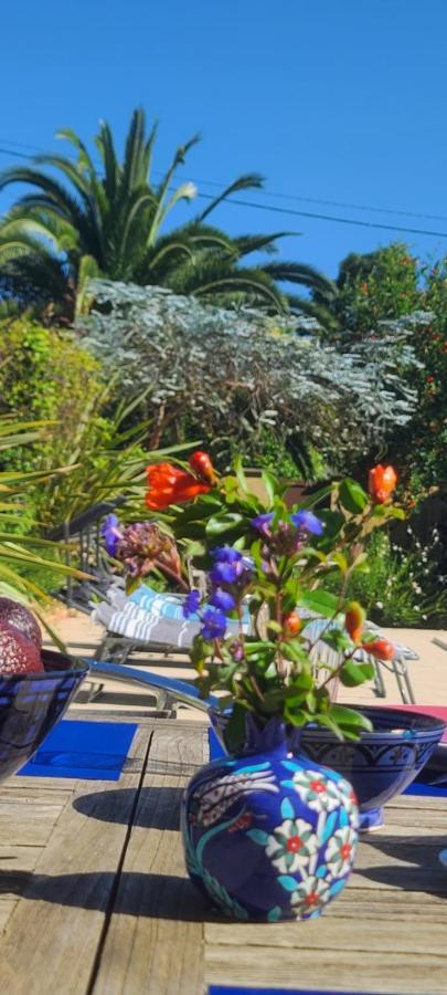 Bienvenue Chez Lilaroma Bed & Breakfast Mérignac Exterior photo